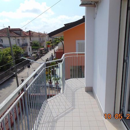 Apartamento Goethe Paestum House Exterior foto