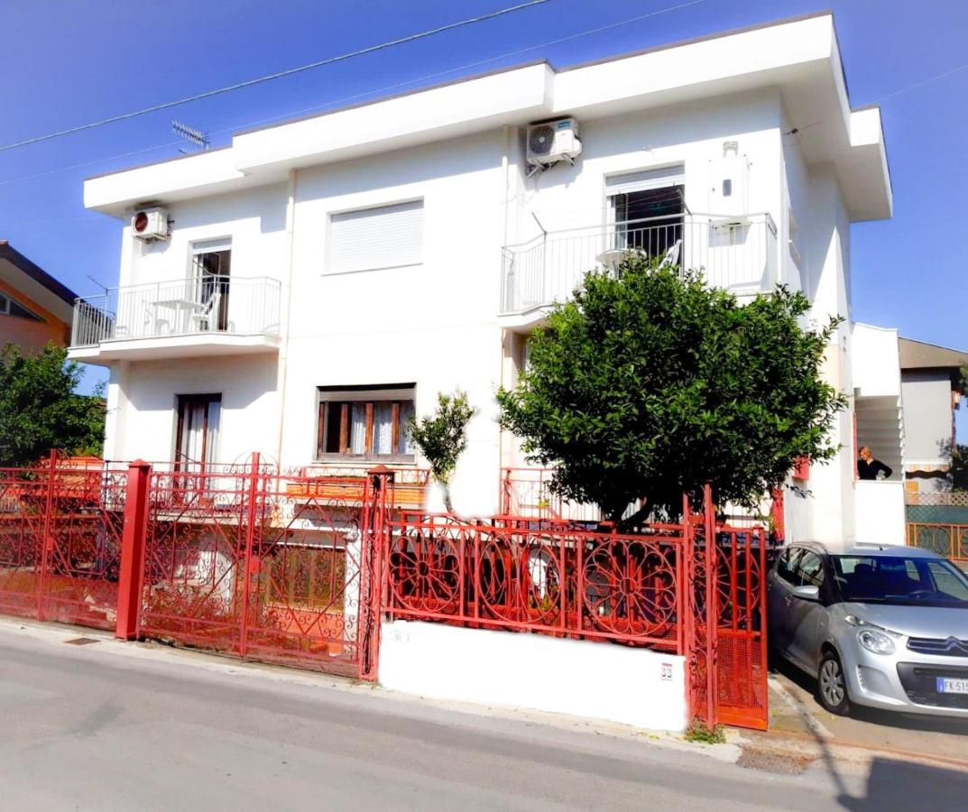 Apartamento Goethe Paestum House Exterior foto